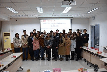 说明: E:\桂恒俊辅导员工作\其它\新闻\太阳集团tyc33455-奋斗的青春最美丽——武汉部属高校人文社科类研究生国奖获得者分享会成功举办\太阳集团tyc33455-奋斗的青春最美丽——武汉部属高校人文社科类研究生国奖获得者分享会成功举办——请置于最后.jpg